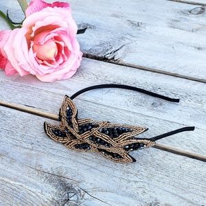 NWOT Gold & Navy Beaded Leaf Headband